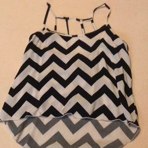 Dressy chevron pattern tank top w decorative back